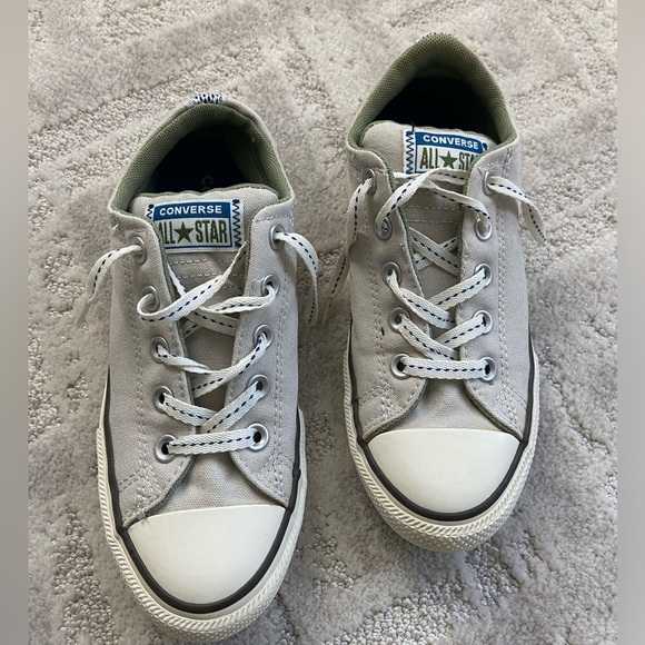 Boy slip on converse shoes - Picture 1 of 5